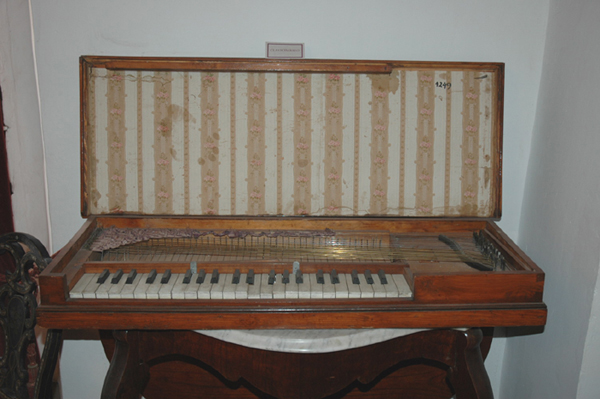 [Clavichord B.1, Potos&iacute;, Casa Nacional de Moneda]